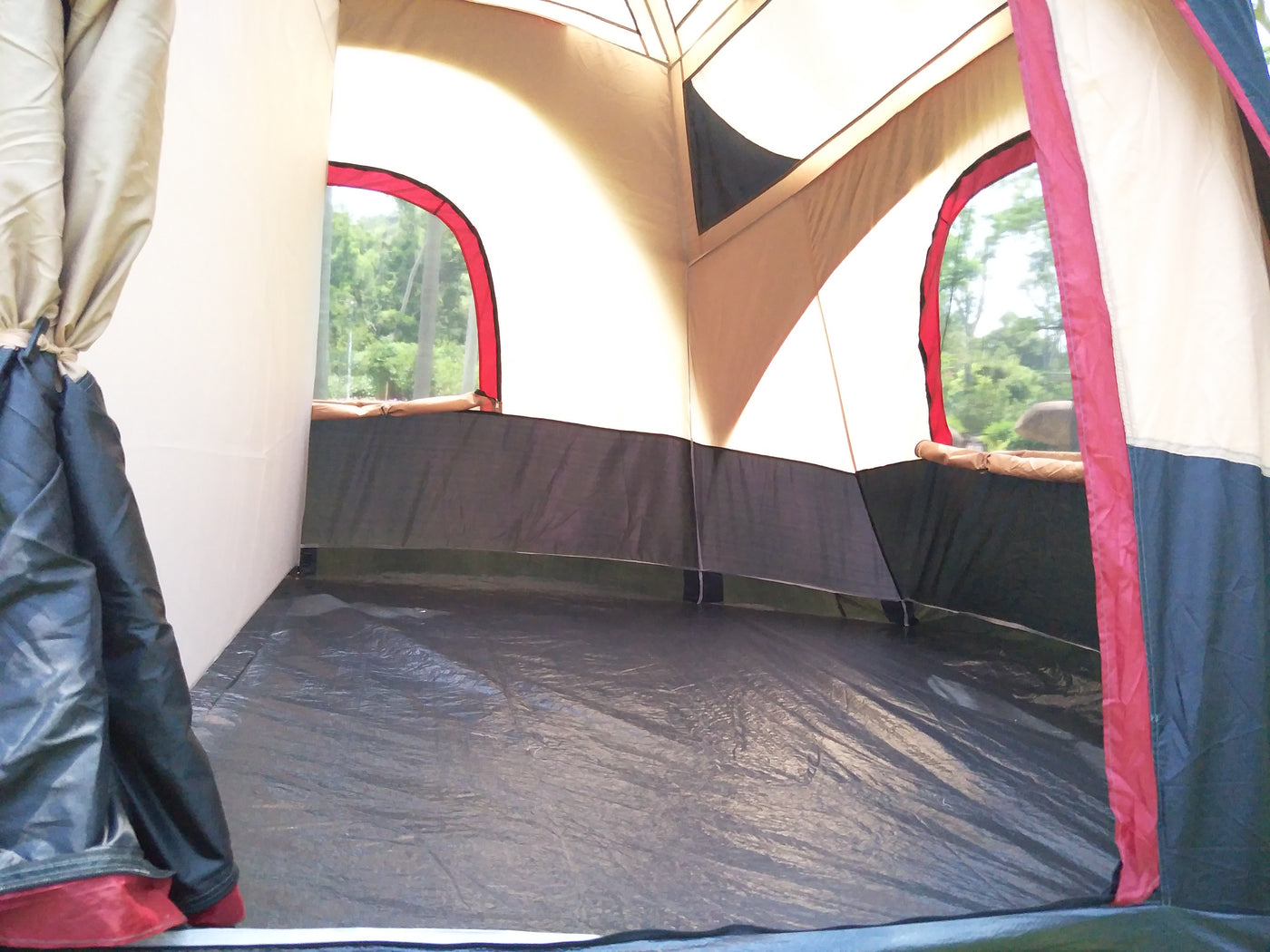 Tente familiale de cabine de cadre pour le camping extérieur de groupe et de famille